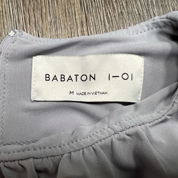 EUC Aritzia Babaton I-OI top, sz M - Picture 7 of 8